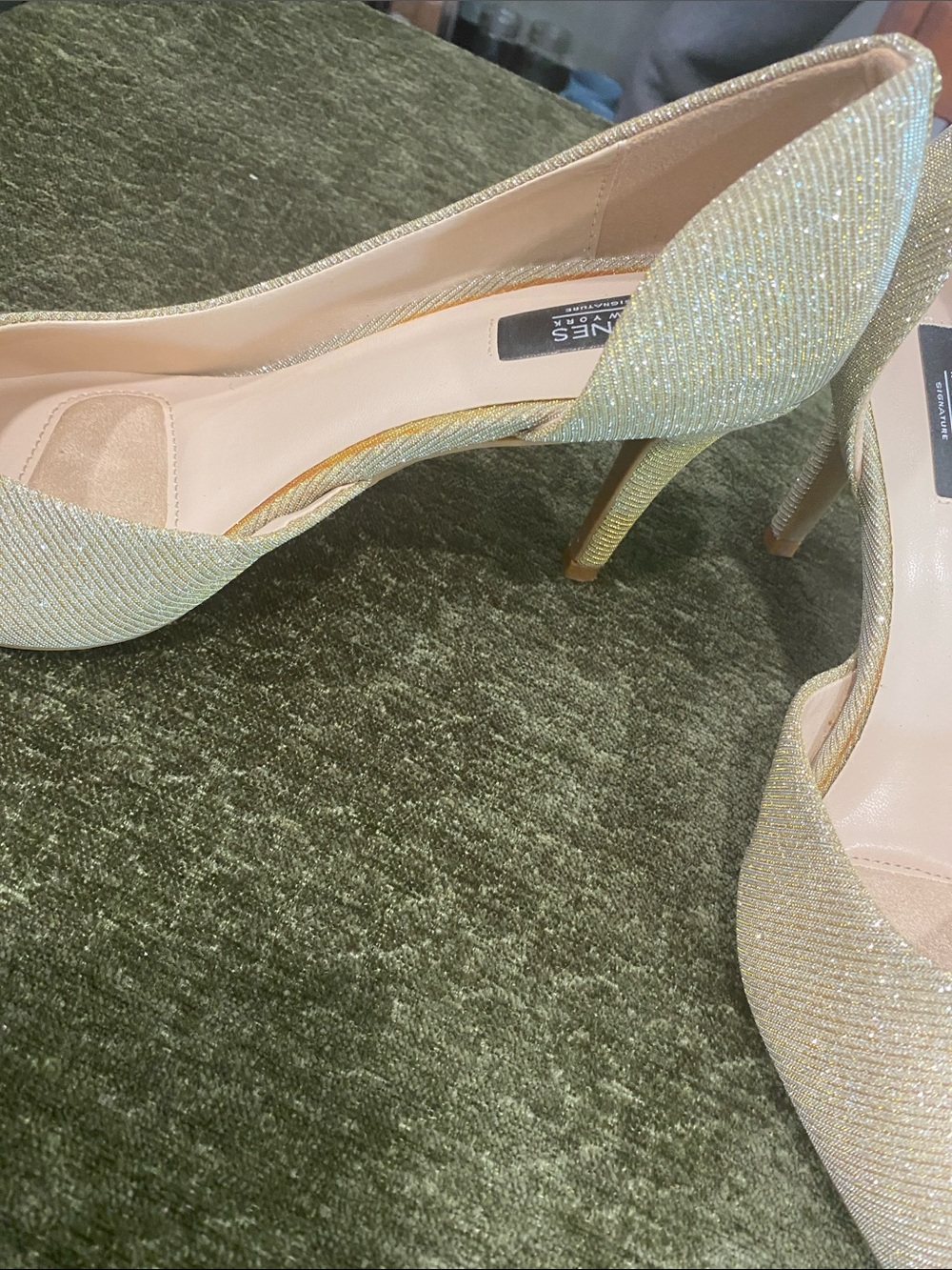 Jones New York Champagne Glitter Pointed Toe Pumps - Picture 3 of 4